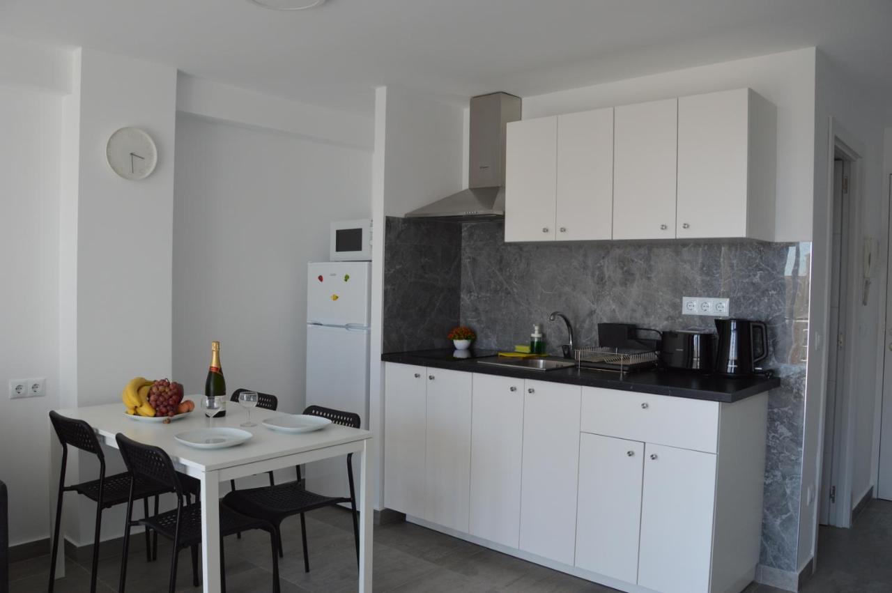 Holiday Apts Provima Mallorca ベニドルム エクステリア 写真