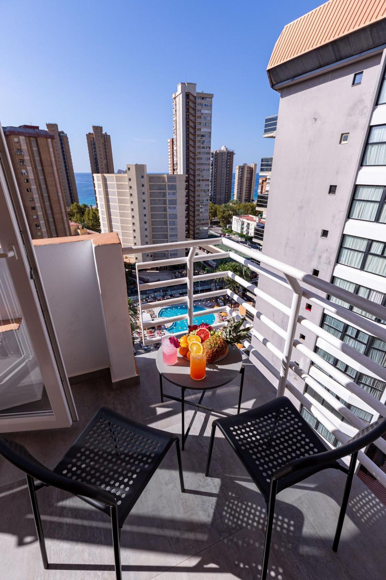 Holiday Apts Provima Mallorca ベニドルム エクステリア 写真